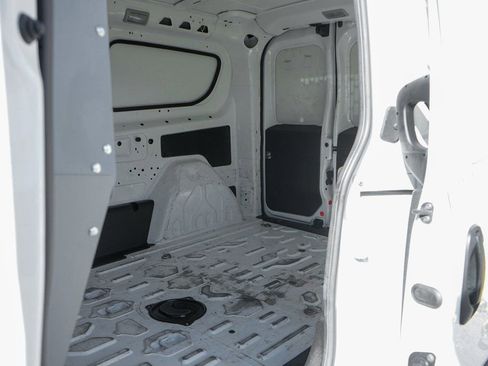 Used 2022 RAM ProMaster City Tradesman image 8