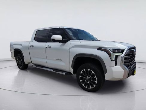 Used 2023 Toyota Tundra Limited AWD/4WD image 2