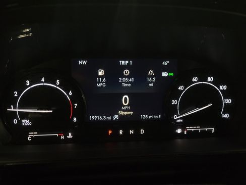 Used 2022 Lincoln Corsair AWD w/ Equipment Group 101A image 23