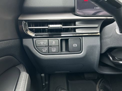 New 2026 Kia Sportage AWD Hybrid image 26