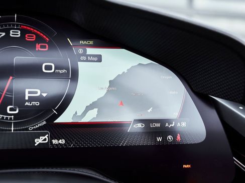 Used 2024 Ferrari SF90 Spider image 74