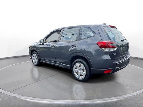 Used 2023 Subaru Forester AWD/4WD image 6