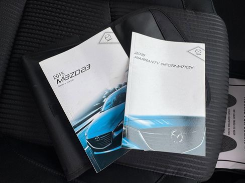 Used 2015 MAZDA MAZDA3 i Touring w/ Technology Package image 20