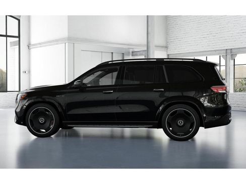 Used 2024 Mercedes-Benz GLS 63 AMG 4MATIC image 33