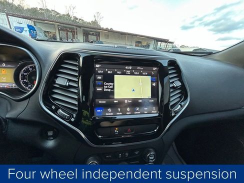 Used 2019 Jeep Cherokee High Altitude image 34