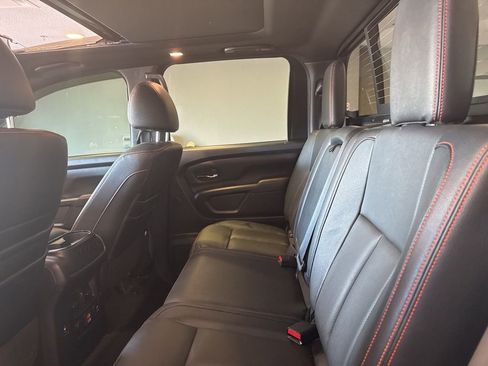 Used 2021 Nissan Titan PRO-4X w/ Pro-4x Convenience Package image 11