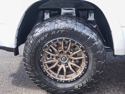 Used 2021 RAM 1500 Limited image 8