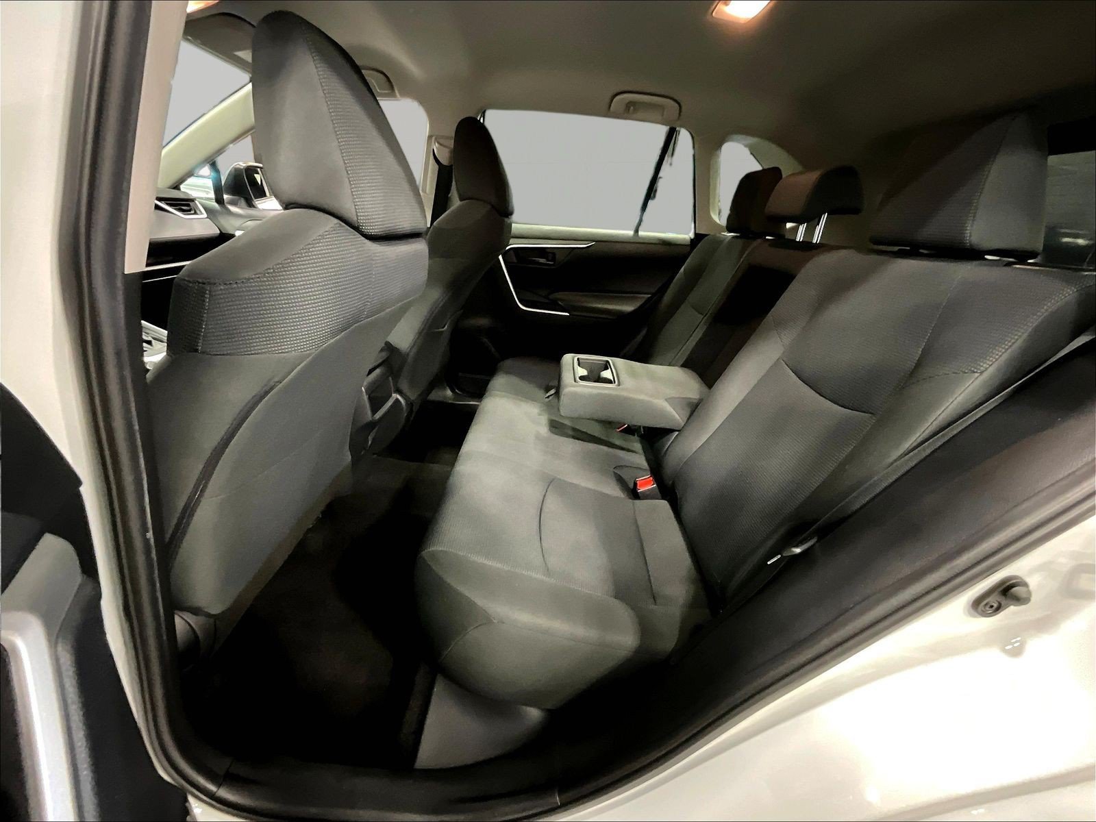 Used 2019 Toyota RAV4 LE w/ All Weather Liner Package FWD image 22