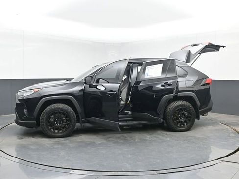 Used 2020 Toyota RAV4 XLE FWD image 50