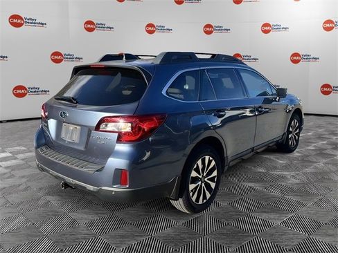 Used 2017 Subaru Outback 3.6R Limited image 8