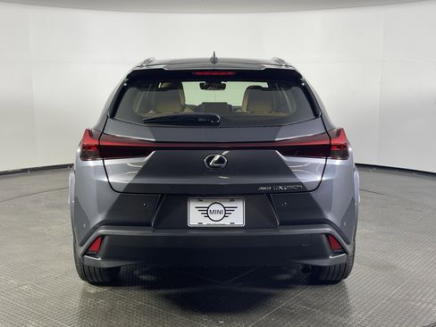 Used 2024 Lexus UX 250h AWD w/ Premium Package image 7