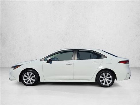 Used 2023 Toyota Corolla LE FWD image 9
