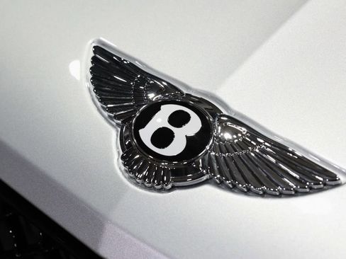 Used 2022 Bentley Bentayga image 16