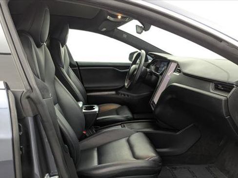 Used 2020 Tesla Model S Long Range AWD/4WD image 19