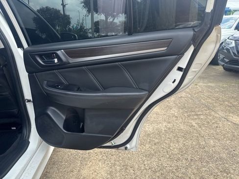 Used 2018 Subaru Legacy 2.5i Limited image 17