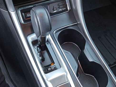 Used 2020 Subaru Ascent Limited w/ Popular Package #3 image 27