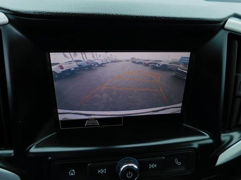 Used 2022 GMC Terrain SLE image 29