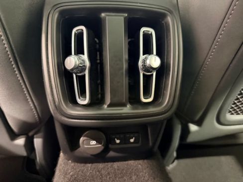 Used 2022 Polestar Polestar 2 w/ Performance Package AWD/4WD image 21