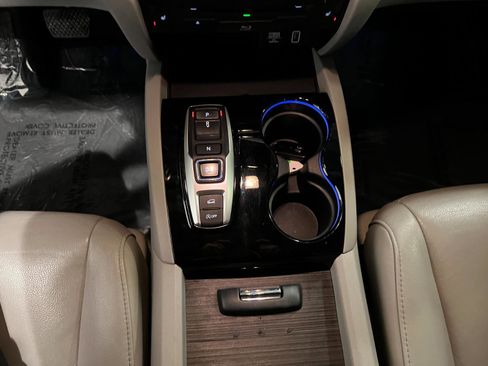 Used 2019 Honda Pilot Touring image 20
