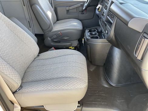 New 2025 GMC Savana 2500 Extended w/ Driver Convenience Package image 27