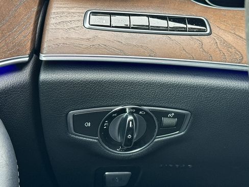 Used 2018 Mercedes-Benz E 43 AMG 4MATIC Sedan image 32
