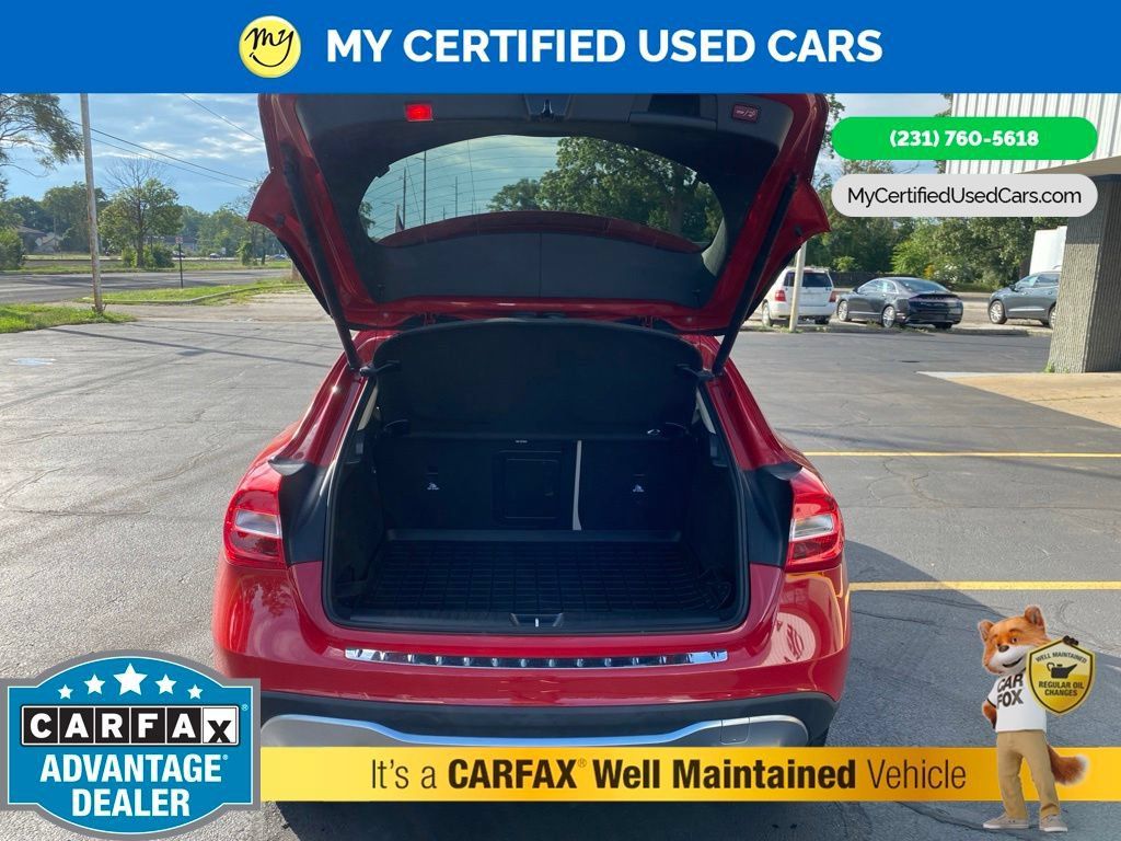 Used 2018 Mercedes-Benz GLA 250 4MATIC image 7