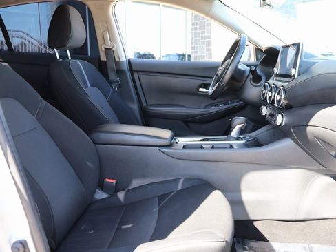 Used 2022 Nissan Sentra SV image 10