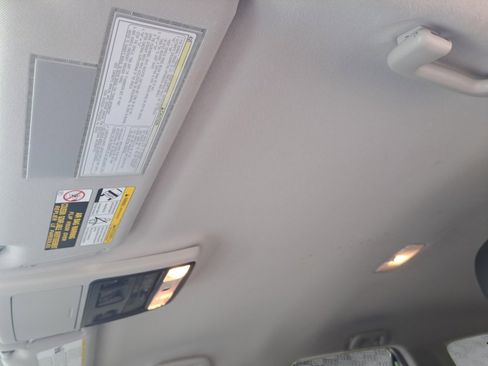 Used 2023 Toyota 4Runner SR5 Premium image 10