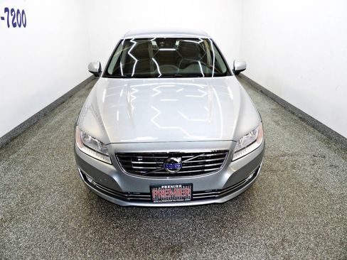 Used 2014 Volvo S80 3.2 w/ Technology Package FWD image 2