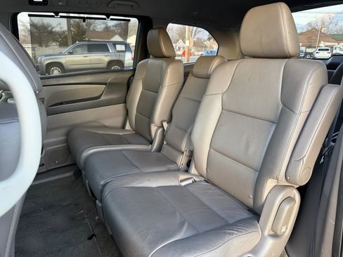 Used 2017 Honda Odyssey EX-L image 37