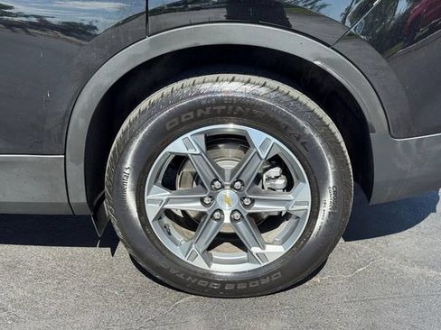 Used 2025 Chevrolet Blazer LT AWD/4WD image 4