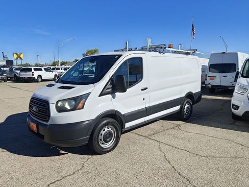 Used 2016 Ford Transit 250 130 Low Roof image 1
