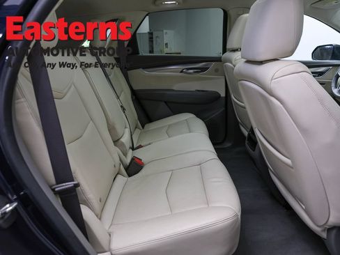 Used 2017 Cadillac XT5 Luxury w/ Driver Awareness Package AWD/4WD image 26