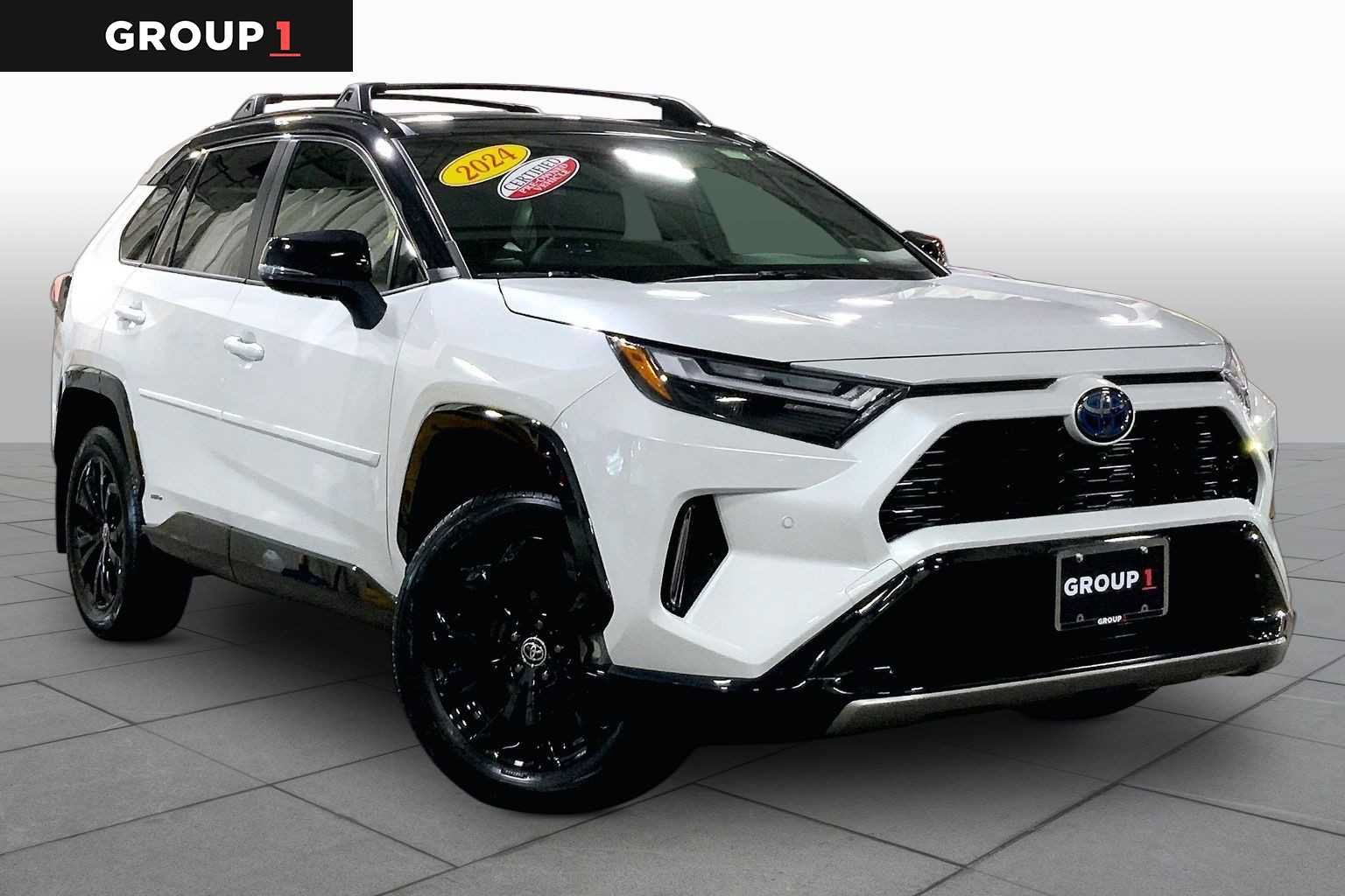 Certified 2024 Toyota RAV4 XSE w/ Advanced Technology Package AWD/4WD image 3
