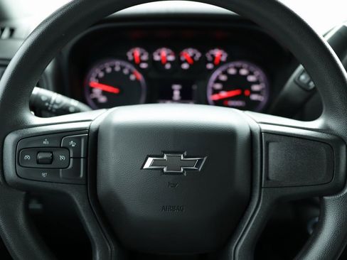 Used 2024 Chevrolet Silverado 1500 Custom Trail Boss w/ LPO, Dark Essentials Package image 11