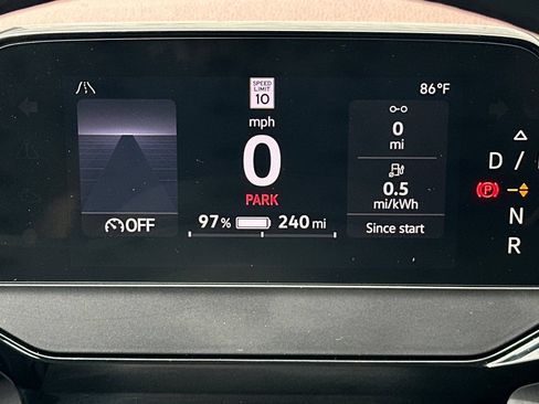 Used 2023 Volkswagen ID.4 Pro RWD image 26