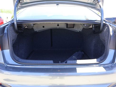 New 2026 Volkswagen Jetta SE FWD image 19