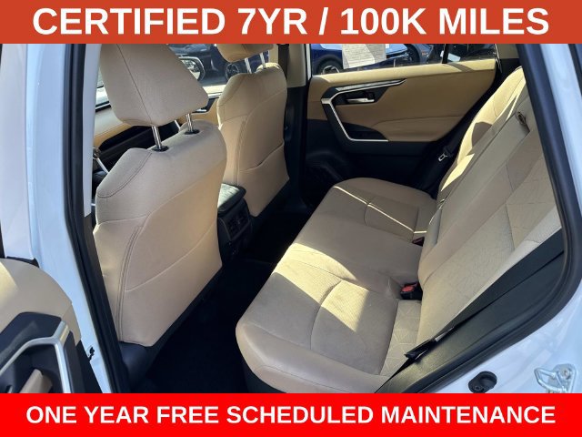 Used 2025 Toyota RAV4 XLE AWD/4WD image 16