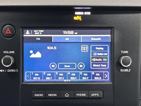 Used 2023 Subaru Legacy image 14