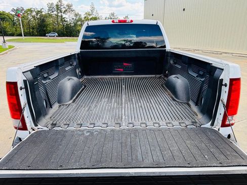Used 2011 GMC Sierra 1500 SLE w/ Power Tech Package image 23