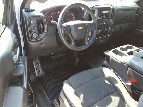 Used 2022 Chevrolet Silverado 1500 W/T w/ WT Value Package AWD/4WD image 14