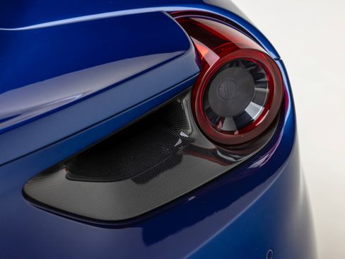 Certified 2018 Ferrari 488 GTB image 24