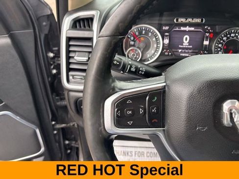 Used 2020 RAM 1500 Laramie AWD/4WD image 17