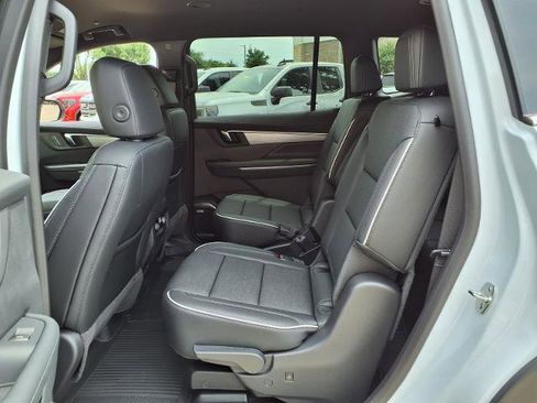 New 2026 Buick Enclave Preferred w/ Power Package FWD image 19