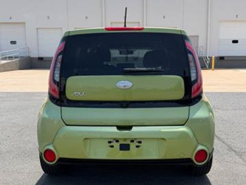 Used 2014 Kia Soul ! w/ Sun & Sound Package FWD image 5