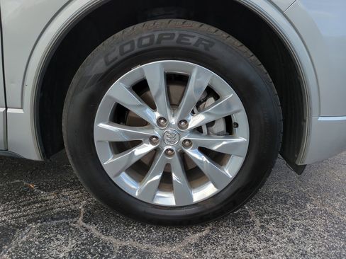 Used 2017 Buick Envision Essence w/ LPO, Interior Luxury Package image 10