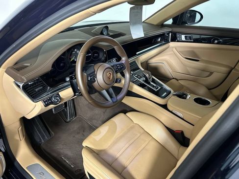 Certified 2023 Porsche Panamera 4S Executive AWD/4WD image 4