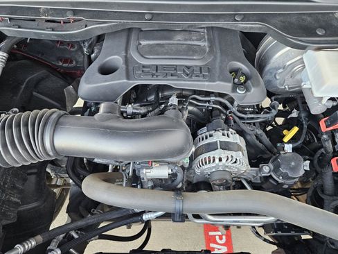 Used 2020 RAM 1500 Laramie AWD/4WD image 33