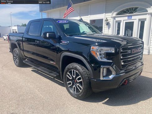 Used 2020 GMC Sierra 1500 AT4 w/ AT4 Premium Package AWD/4WD image 3