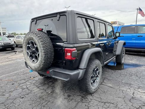 Used 2022 Jeep Wrangler Unlimited Rubicon 4xe AWD/4WD image 4